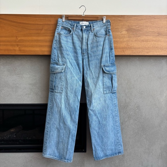 Denim Forum The Farrah Hi-rise Cargo Jean, Size 29 - Picture 8 of 16